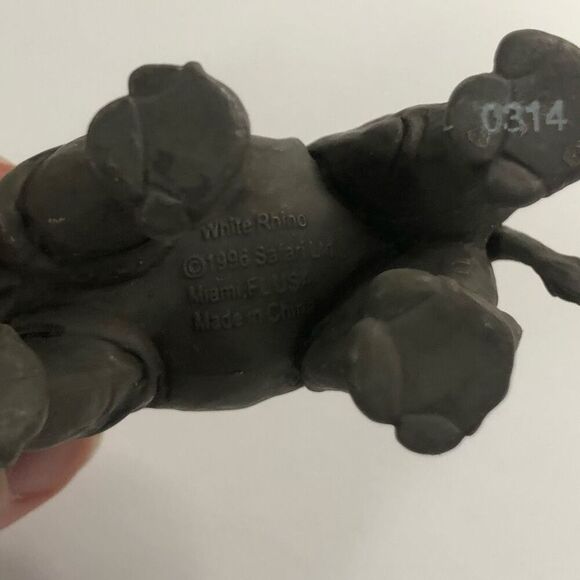 white rhino educational pvc toy safari ltd 1996 cake topper wild life - Picture 7 of 7